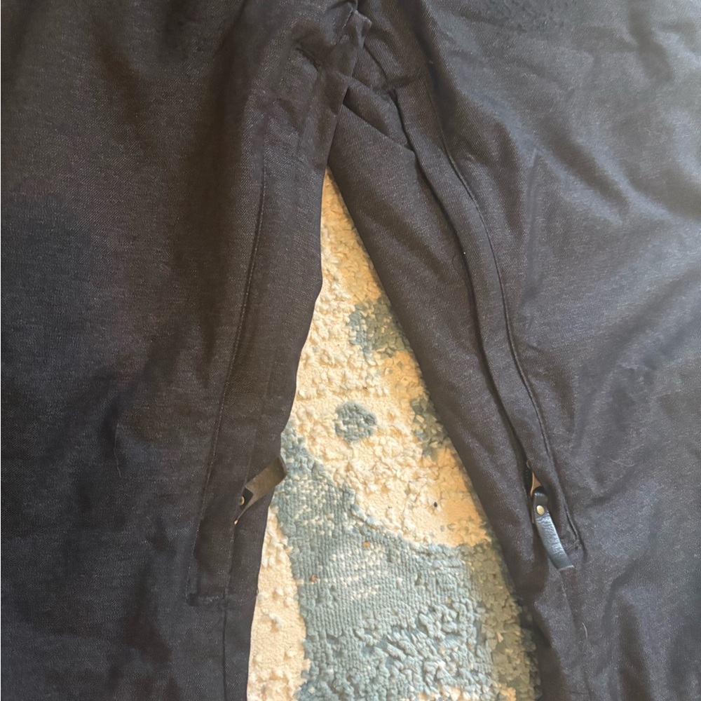 Obermeyer Women's Ski Snowboard pants charcoal size 4 - Picture 7 of 7